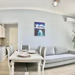 Lägenhet Flors *