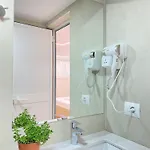 Flors * Durrës