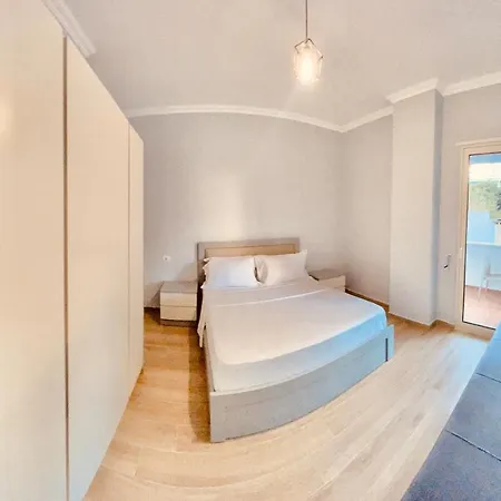 Apartament Flors Durrës