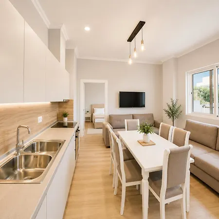 Flors Apartamento Durrës