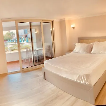 Appartement Flors Durrës