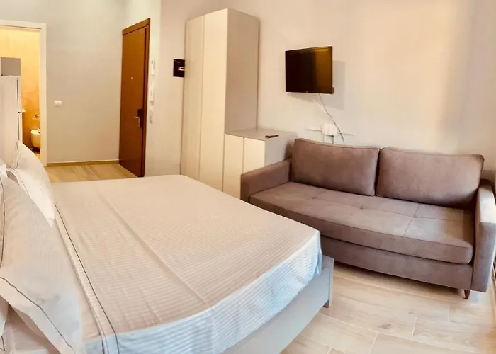 Flors Apartment Durres